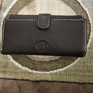 Roots Brown Leather Wallet
